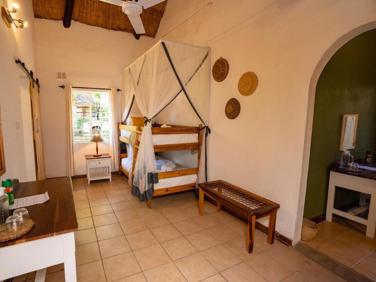 Drift Inn Victoria Falls Zewnętrze zdjęcie