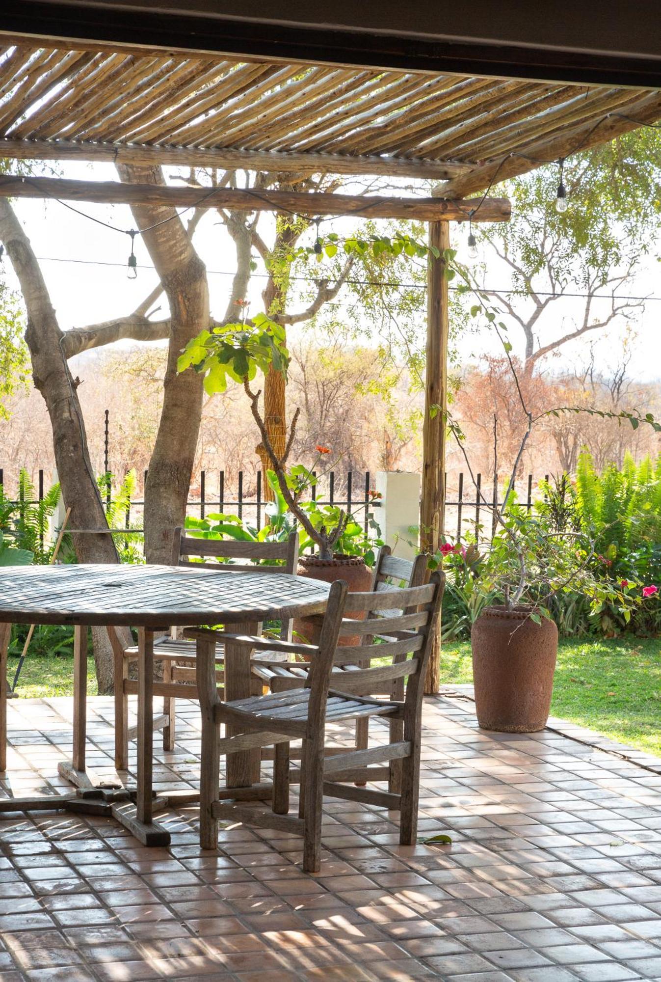 Drift Inn Victoria Falls Zewnętrze zdjęcie